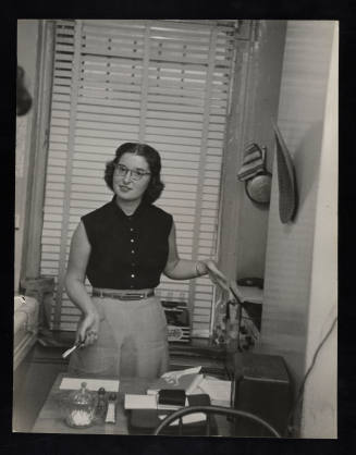 © Estate of Jacques Lowe.  Image courtesy Emory Libraries Digitization.