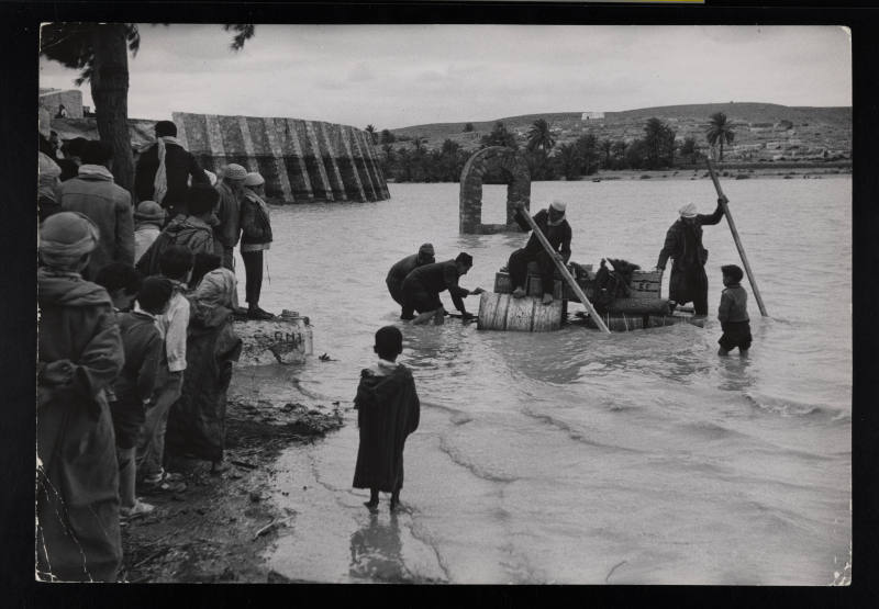 © Estate of George Rodger.  Image courtesy Emory Libraries Digitization.