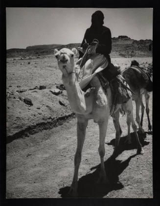 © Estate of George Rodger.  Image courtesy Emory Libraries Digitization.