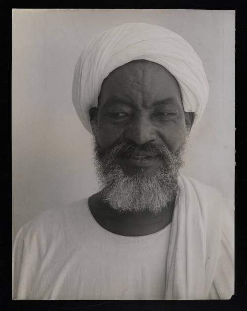 © Estate of George Rodger.  Image courtesy Emory Libraries Digitization.