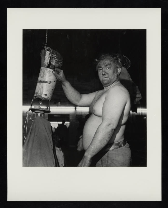 © Estate of Milton Rogovin.  Image courtesy Emory Libraries Digitization.