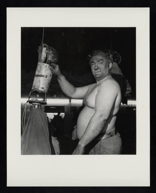 © Estate of Milton Rogovin.  Image courtesy Emory Libraries Digitization.