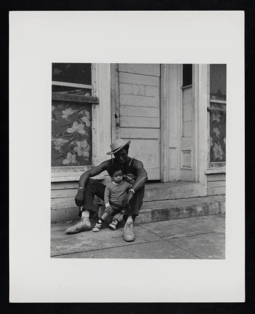 © Estate of Milton Rogovin.  Image courtesy Emory Libraries Digitization.