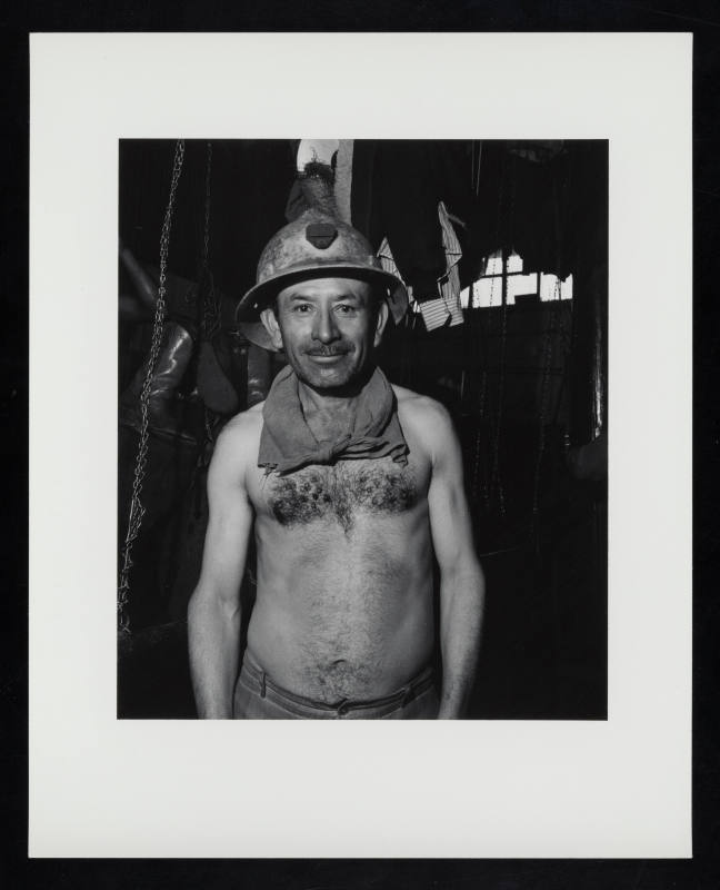 © Estate of Milton Rogovin.  Image courtesy Emory Libraries Digitization.