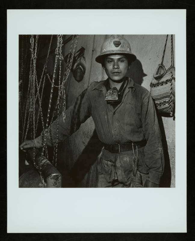 © Estate of Milton Rogovin.  Image courtesy Emory Libraries Digitization.