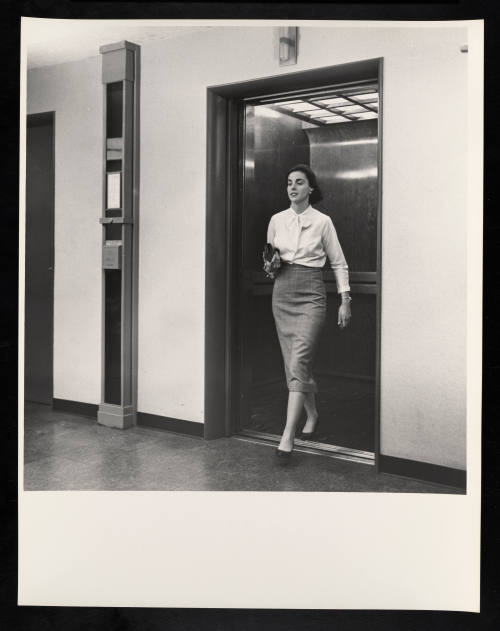 © Estate of Jacques Lowe.  Image courtesy Emory Libraries Digitization.