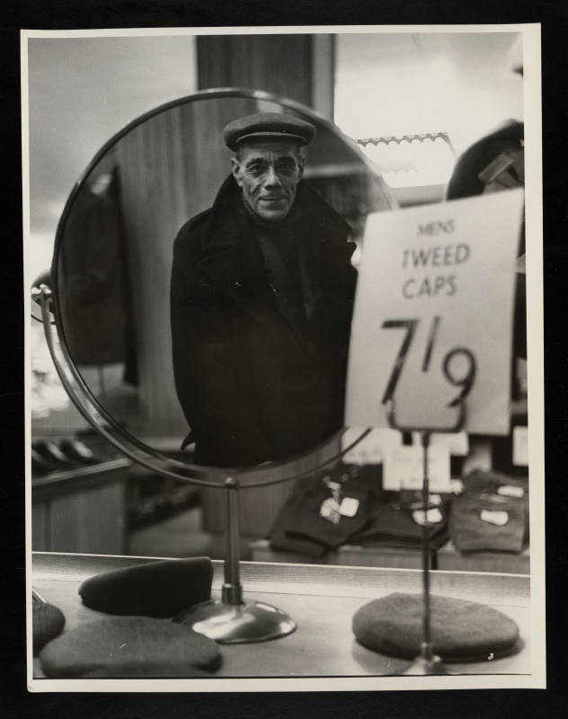 © Estate of Jacques Lowe.  Image courtesy Emory Libraries Digitization.