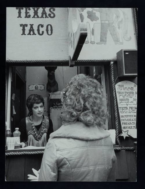 © Erika Stone.  Image courtesy Emory Libraries Digitization.