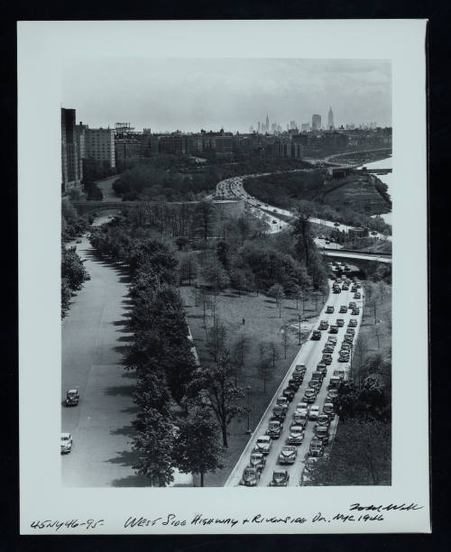 © Estate of Todd Webb.  Image courtesy Emory Libraries Digitization.