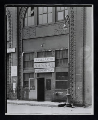 © Estate of Todd Webb.  Image courtesy Emory Libraries Digitization.
