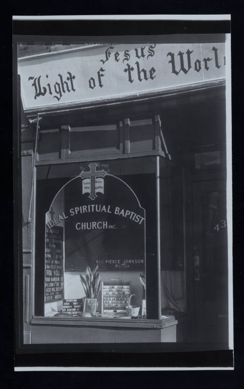 © Estate of Todd Webb.  Image courtesy Emory Libraries Digitization.