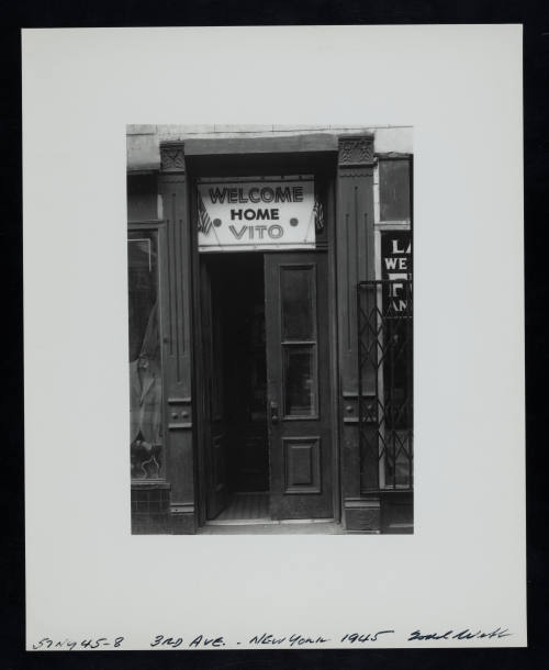 © Estate of Todd Webb.  Image courtesy Emory Libraries Digitization.