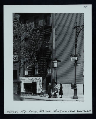 © Estate of Todd Webb.  Image courtesy Emory Libraries Digitization.