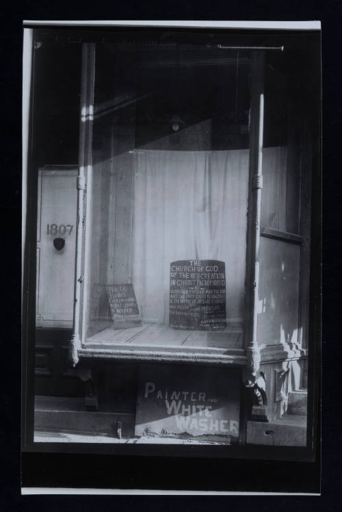 © Estate of Todd Webb.  Image courtesy Emory Libraries Digitization.