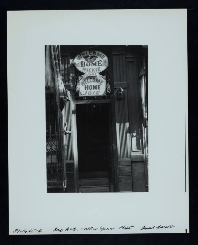 © Estate of Todd Webb.  Image courtesy Emory Libraries Digitization.