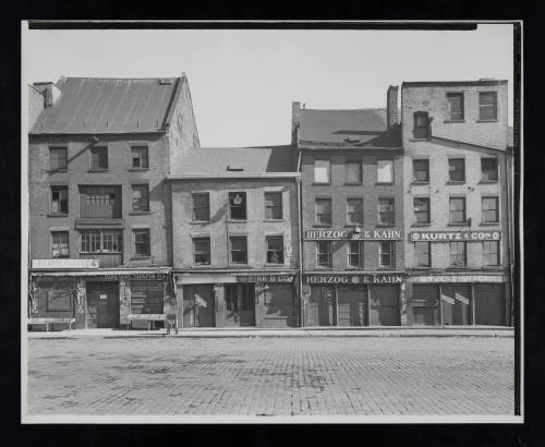 © Estate of Todd Webb.  Image courtesy Emory Libraries Digitization.