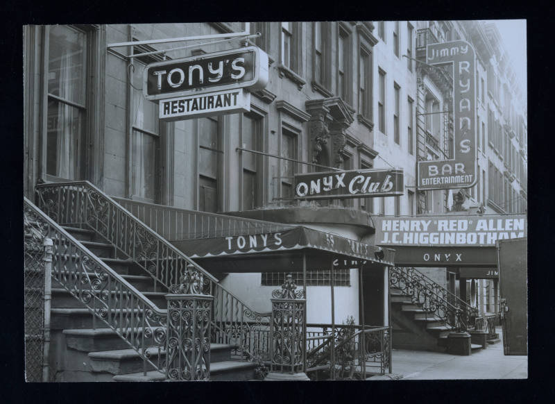 © Estate of Todd Webb.  Image courtesy Emory Libraries Digitization.