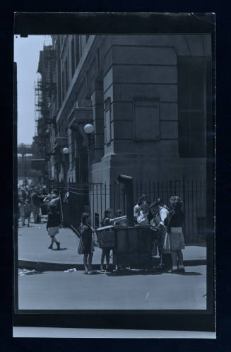 © Estate of Todd Webb.  Image courtesy Emory Libraries Digitization.