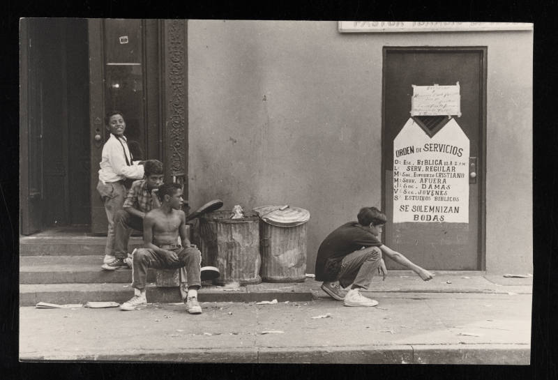 © Estate of George Zimbel.  Image courtesy Emory Libraries Digitization.