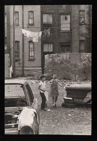 © Estate of George Zimbel.  Image courtesy Emory Libraries Digitization.