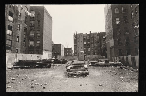 © Estate of George Zimbel.  Image courtesy Emory Libraries Digitization.