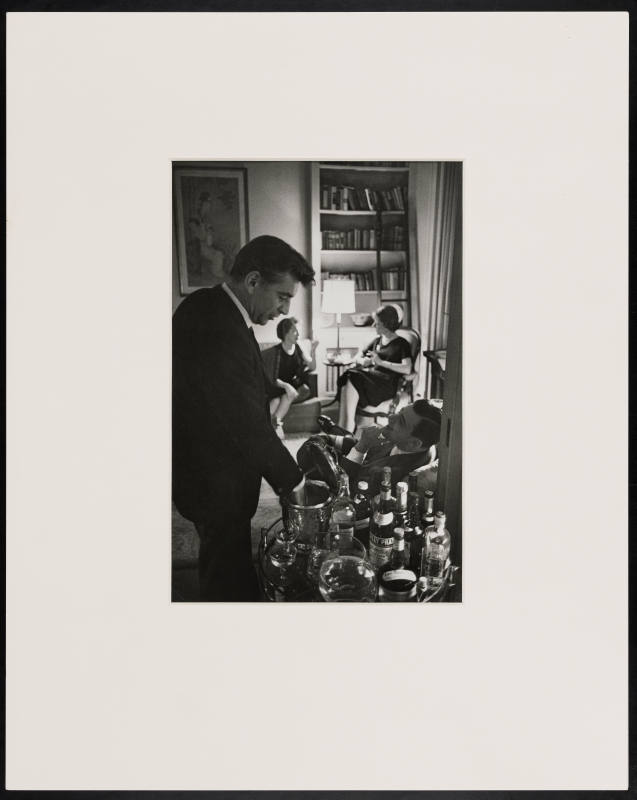 © Henri Cartier-Bresson/Magnum Photos.  Image courtesy Emory Libraries Digitization.