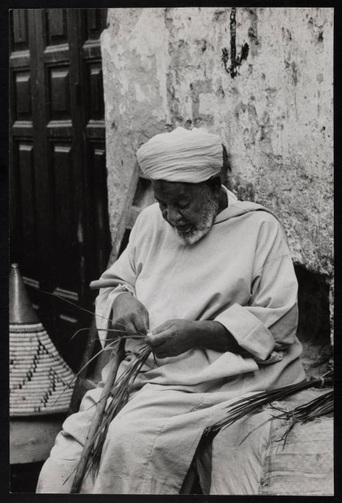 © Erika Stone.  Image courtesy Emory Libraries Digitization.