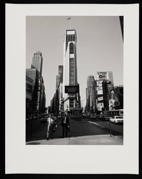 © Estate of Lou Stoumen.  Image courtesy Emory Libraries Digitization