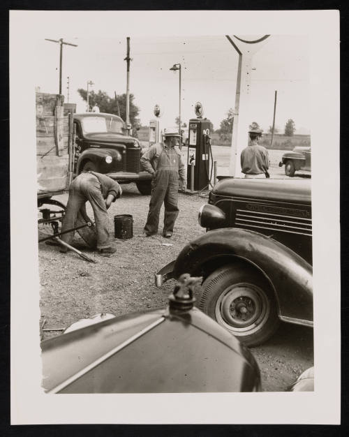 © Estate of Nathan Lerner.  Image courtesy Emory Libraries Digitization.