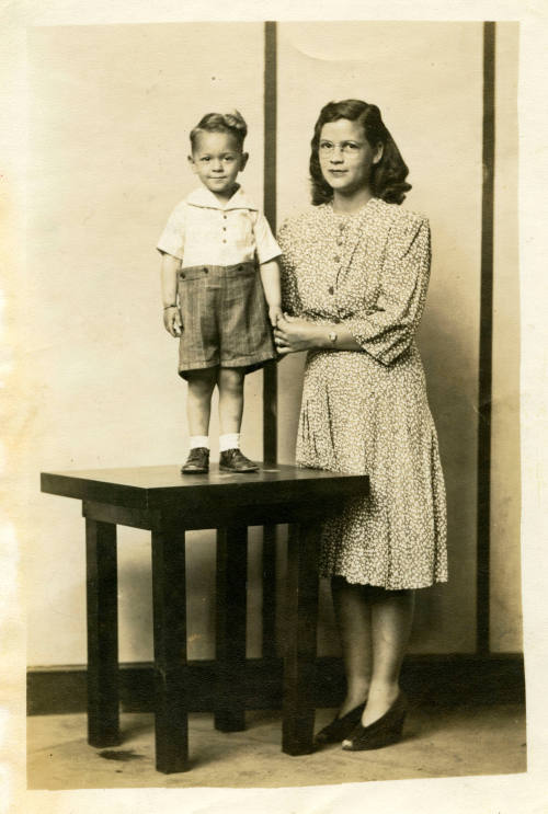 © Estate of Michael Disfarmer (disputed).  Image courtesy Michael C. Carlos Museum, Emory Unive ...