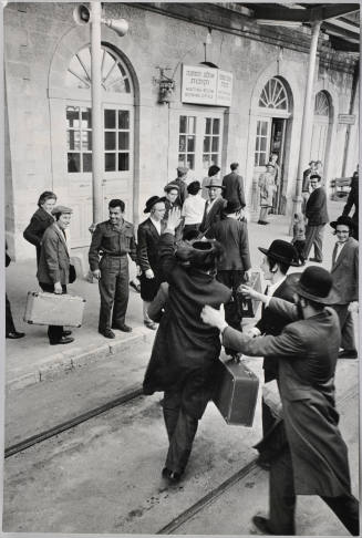 © Leonard Freed / Magnum Photos.  Image courtesy Michael C. Carlos Museum, Emory University.