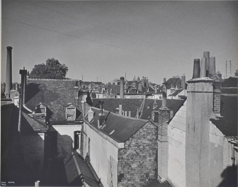 © Estate of Ilse Bing.  Image courtesy Michael C. Carlos Museum, Emory University.