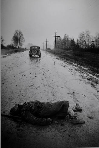 © Estate of Dmitri Baltermants.  Image courtesy Michael C. Carlos Museum, Emory University.