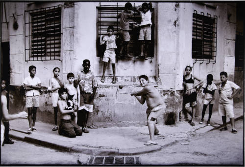 © Walter Iooss.  Image courtesy Michael C. Carlos Museum, Emory University.