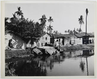 © Estate of Lou Stoumen.  Image courtesy Michael C. Carlos Museum, Emory University.