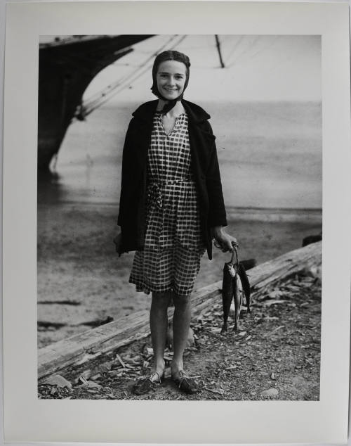 © Estate of Lou Stoumen.  Image courtesy Michael C. Carlos Museum, Emory University.