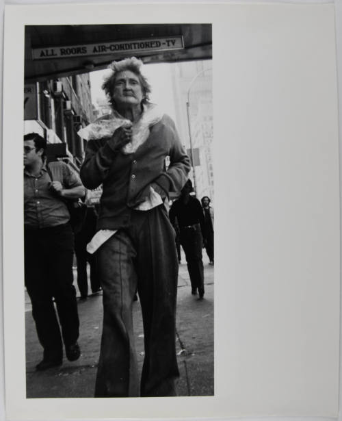 © Estate of Lou Stoumen.  Image courtesy Michael C. Carlos Museum, Emory University.