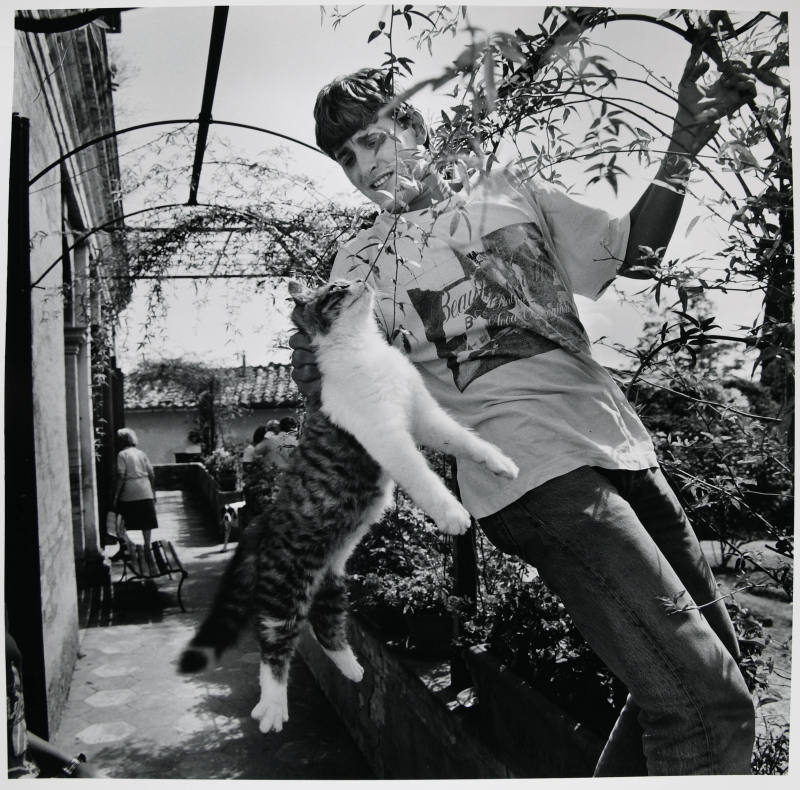 © Estate of Larry Fink.  Image courtesy of Michael C. Carlos Museum, Emory University.